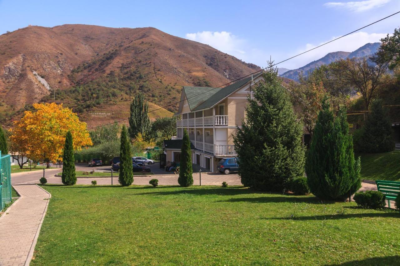 Sunkar Hotel Almatý Exterior foto