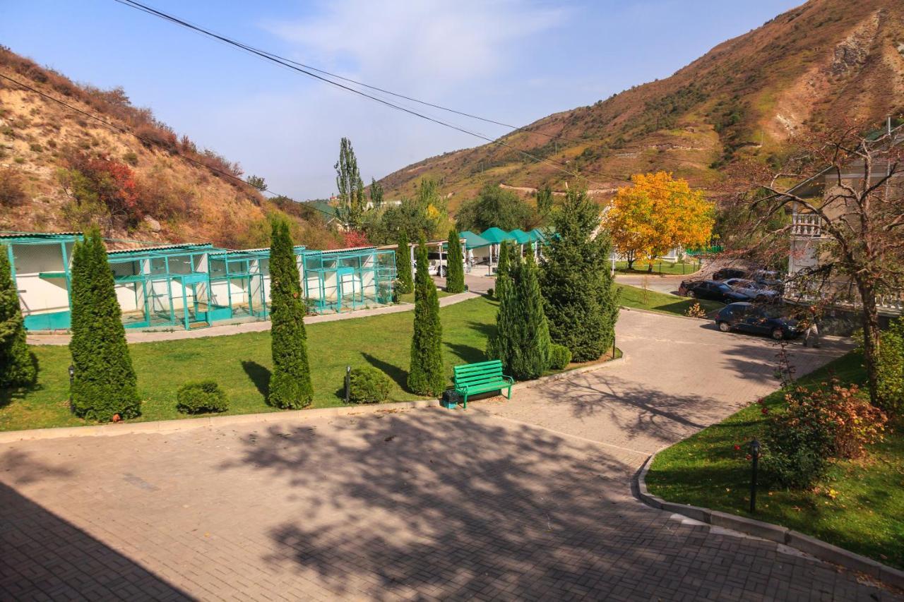 Sunkar Hotel Almatý Exterior foto